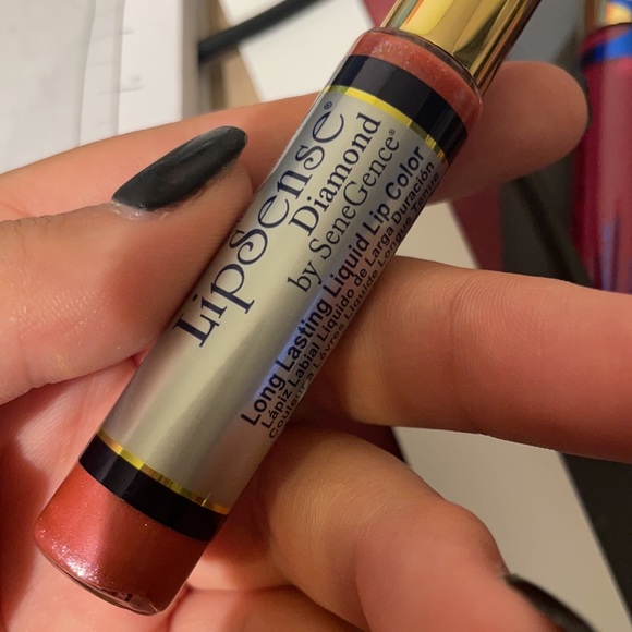 Lipsense - Picture 4 of 4